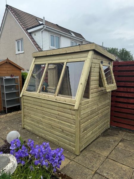 Greenhouse in Dumfries installed by Garden Buildings Scotland — photo 6